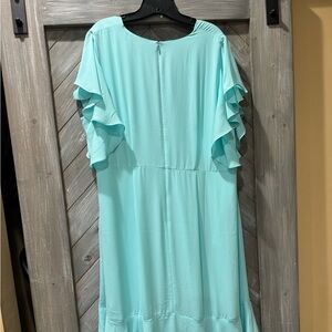 Aqua blue limited dress size 1X. ( 16) high low dress